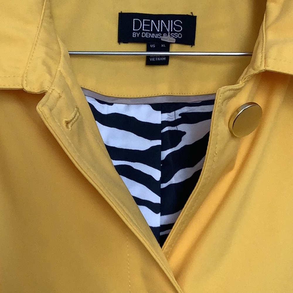 Dennis by Dennis Basso Raincoat - Picture 3 of 8